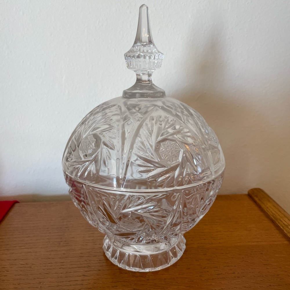 Vintage Cut Crystal Covered Candy Dish - Clear Glass